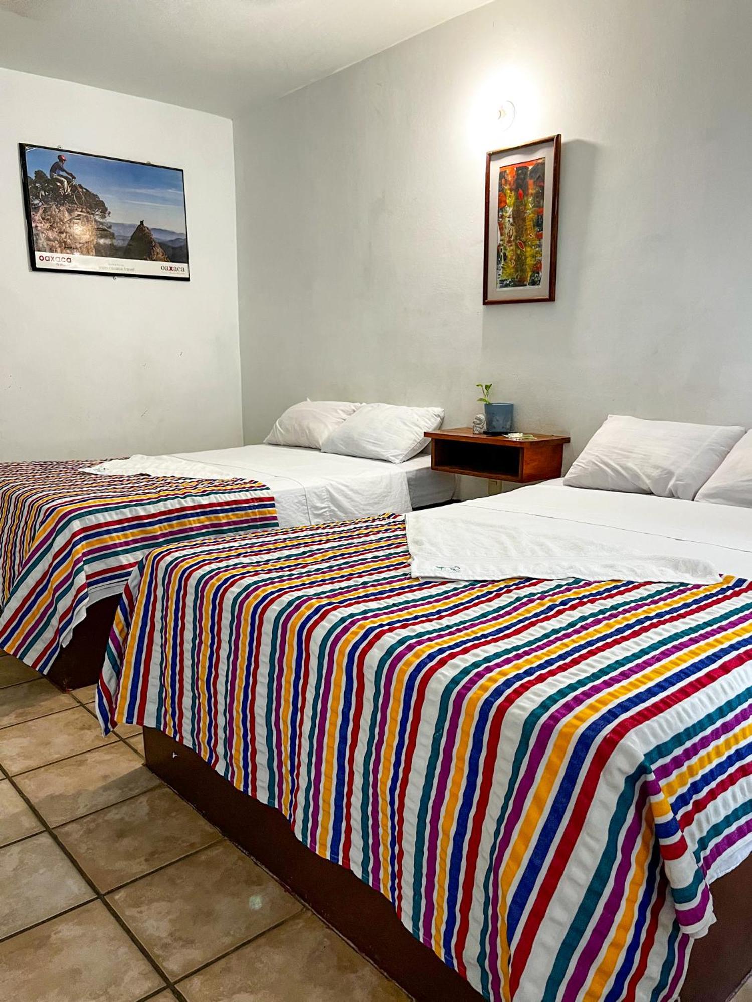 Hotel Om Downtown Santa Cruz Huatulco Eksteriør bilde